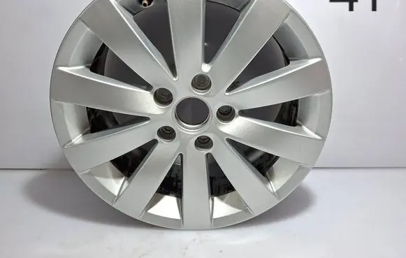 Volkswagen PASSAT B7 R16 alloy rim 3AA601025J