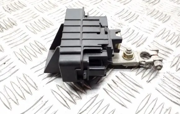 Toyota Prius (XW20) Fuse module