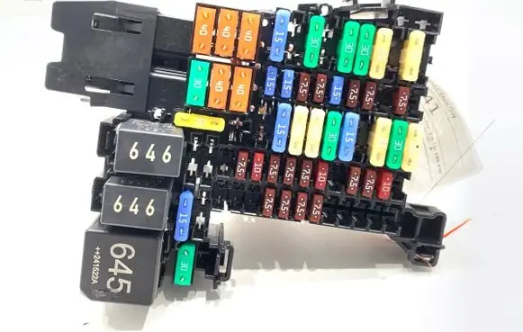 Skoda Superb B9 Fuse box set 5WA937615