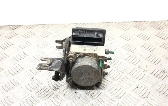 Renault Clio III ABS Pump 493L4 141205085