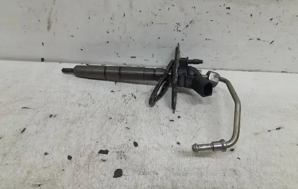 Audi A6 S6 C6 4F Fuel injector 059130277AJ 07082703130 04451150542122