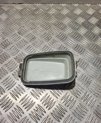 Volkswagen II LT Headlight/headlamp dust cover 