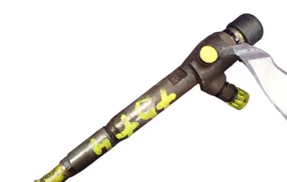 Renault Scenic III - Grand scenic III Fuel injector