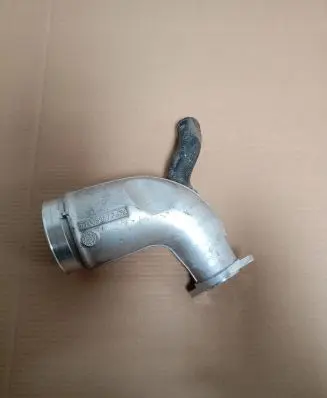 Alfa Romeo Stelvio Intercooler hose/pipe 670051472