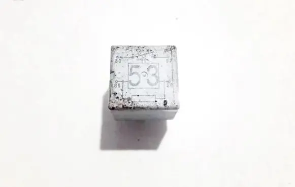 Volkswagen Golf IV Other relay 141951253b 20240072