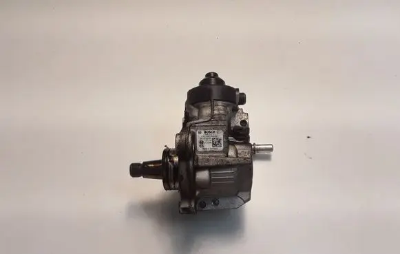 KIA Sorento Fuel injection high pressure pump 331002F000