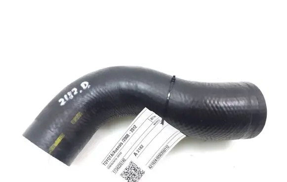 Toyota Avensis T270 Intercooler hose/pipe