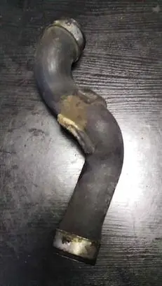 Mercedes-Benz C W203 Intercooler hose/pipe A2035282082