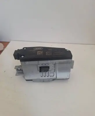 Audi A4 S4 B8 8K Steering wheel lock 8K0905852D 033571101