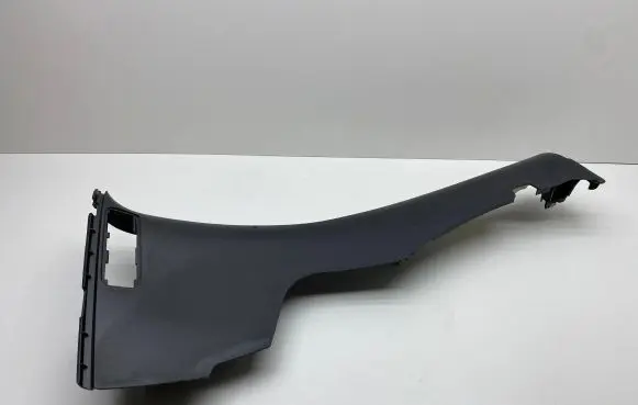 Dodge Charger (C) pillar trim 100017158