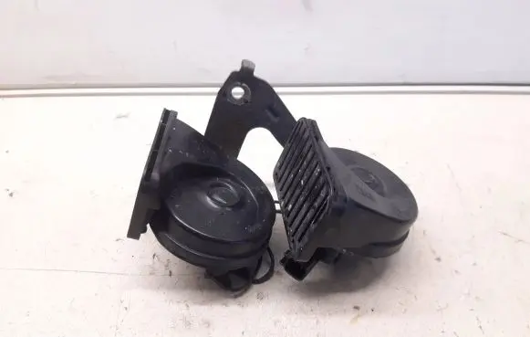 Opel Zafira C Horn signal A046522