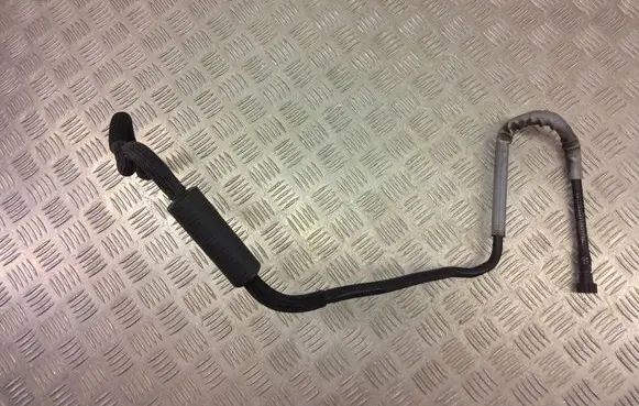 BMW X1 F48 F49 Fuel line pipe 8642845