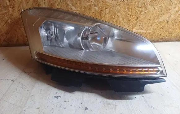 Citroen C4 I Picasso Headlight/headlamp PPTD40 16298200
