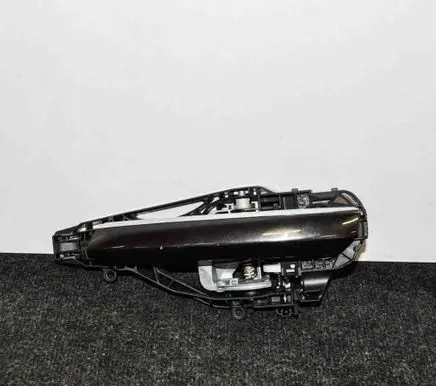 BMW 7 G11 G12 Front door exterior handle 7377241
