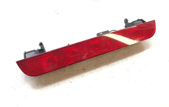 Nissan X-Trail T30 Third/center stoplight Stanleyp1842 k3229