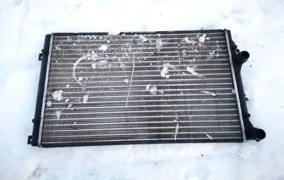 Skoda Octavia Mk2 (1Z) Coolant radiator