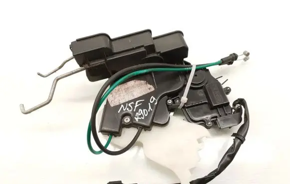 KIA Carnival Front door lock KM51300