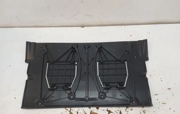 Renault Scenic E-Tech V Rear underbody cover/under tray 748181053R