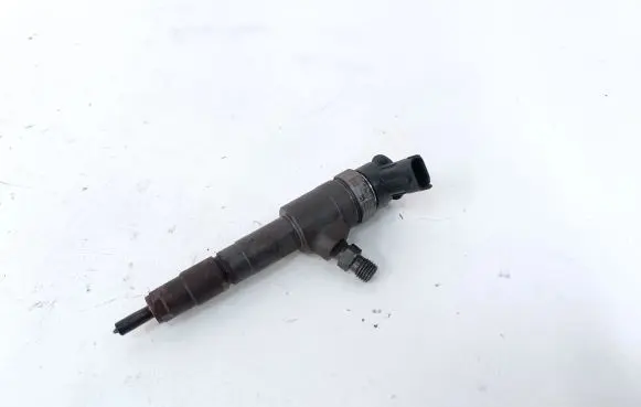 Ford Mondeo MK V Fuel injector CV6Q9F593AA 0445110489