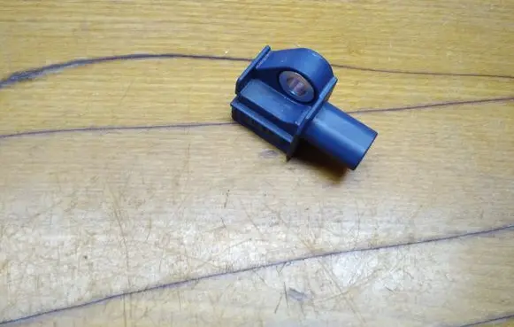 Mercedes-Benz E A207 Airbag deployment crash/impact sensor A2128204926