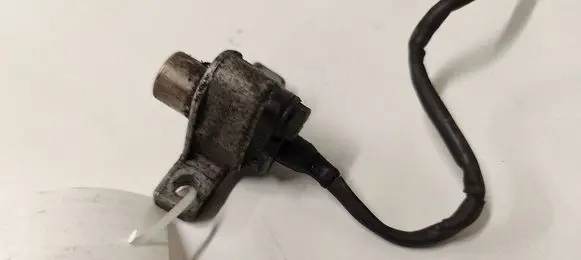 Volvo V70 Crankshaft position sensor 1275789