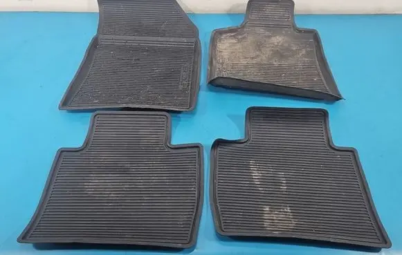 Peugeot 508 II Front floor mat 1627794880 IMPRK1557816
