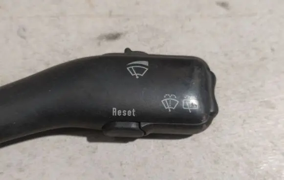 Volkswagen PASSAT B5.5 Wiper control stalk 4B0953503H