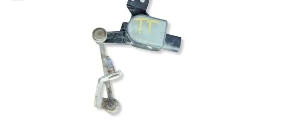 Audi TT TTS Mk2 Headlight/headlamp level sensor 1T0907503