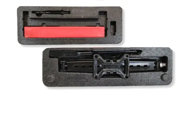 Ford Ecosport Tool box CN1517005A