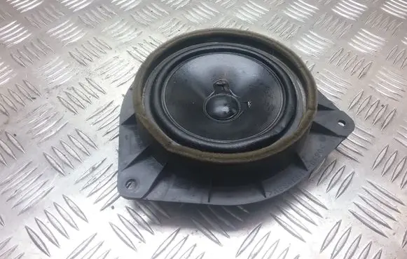 Toyota Prius (XW10) Front door speaker 8616047040