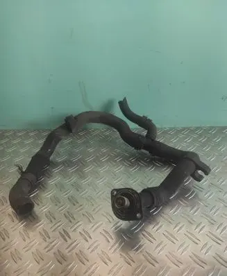 Audi A5 Sportback 8TA Engine coolant pipe/hose 045121121A