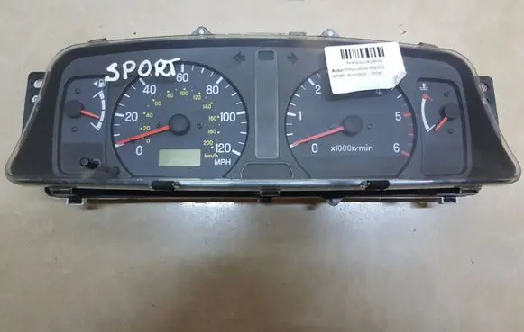 Mitsubishi Pajero Sport I Speedometer (instrument cluster) MR590142