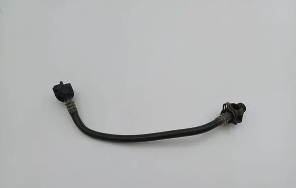 Mercedes-Benz Sprinter W901 W902 W903 W904 Fuel line/pipe/hose 6010702332