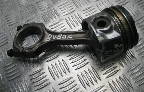 Toyota RAV 4 (XA30) Piston with connecting rod 132010R010 BV826
