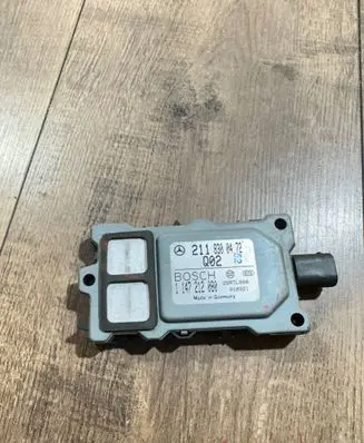 Mercedes-Benz S W220 Air quality sensor 2118300472 28RTL000 1147212080