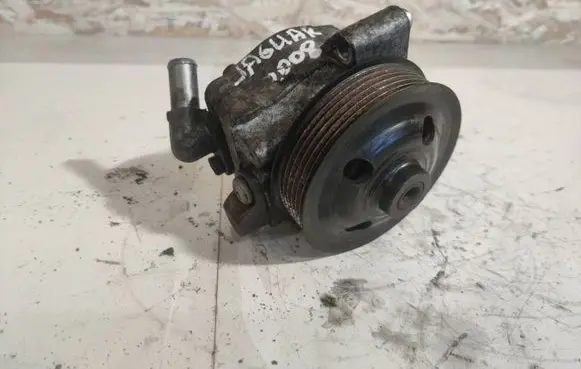 Jaguar XF X250 Power steering pump 8X233A696BA 81083103
