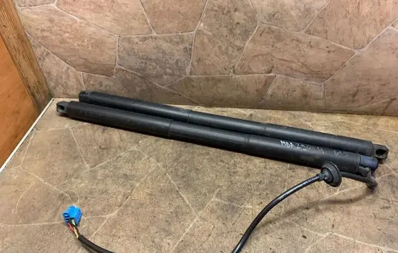 Mercedes-Benz GLS X166 Tailgate/trunk strut/damper A1668900100 A1669803764
