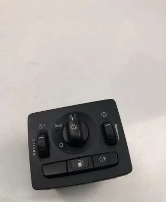 Volvo V70 Light switch 30739298