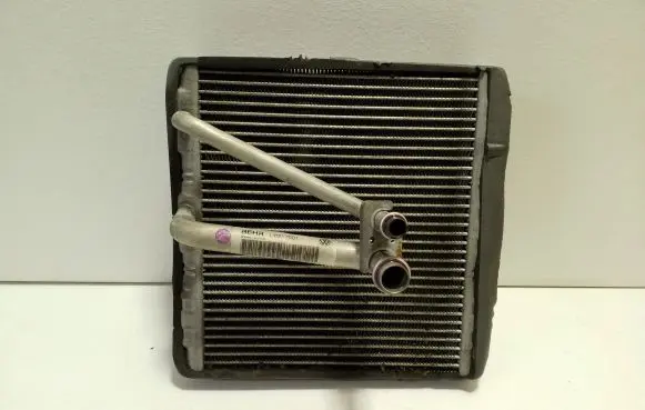 Air conditioning (A/C) radiator (interior)