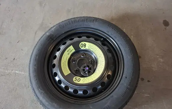 KIA Sportage R17 spare wheel 