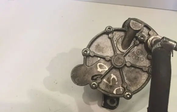 Volvo S80 Vacuum pump 074145100D