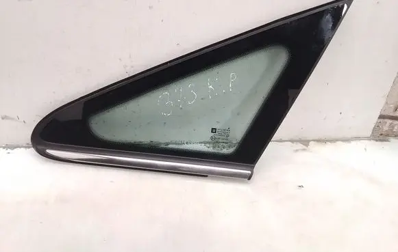 Opel Zafira B Front triangle window/glass 43R007951