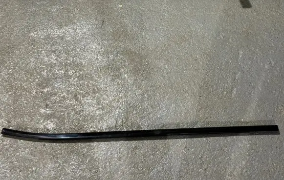 Chrysler Pacifica Other front door trim element