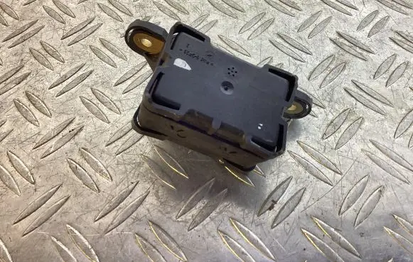 Volkswagen Touareg II Keyless system antenna 17070102 7H0907652A 17071804