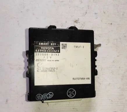 Toyota Camry Keyless (KESSY) go control unit/module 8999033010 2325002193