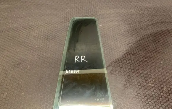Rear vent window glass