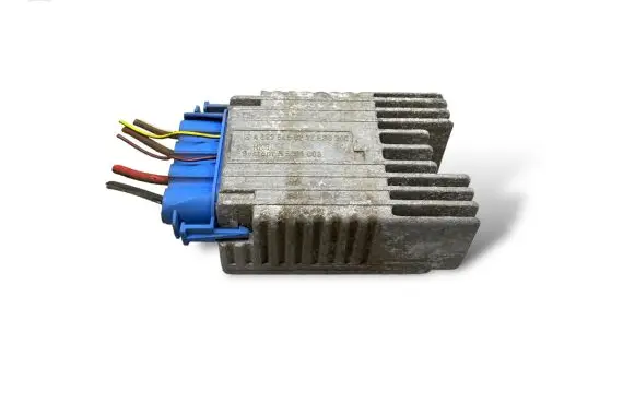 Mercedes-Benz E W210 Coolant fan relay A0225456232