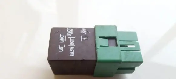 Mitsubishi Space Star Other relay MR911251 5WK1004