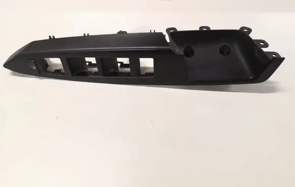 Opel Antara Front door window switch trim 