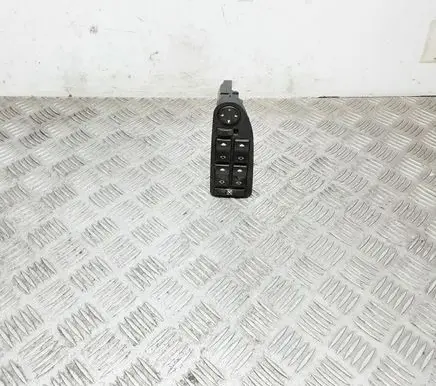 BMW 5 E39 Electric window control switch 6907110